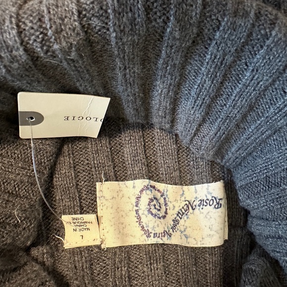 Rosie Nierra Thelma Tunic Gray NWT - Picture 6 of 6